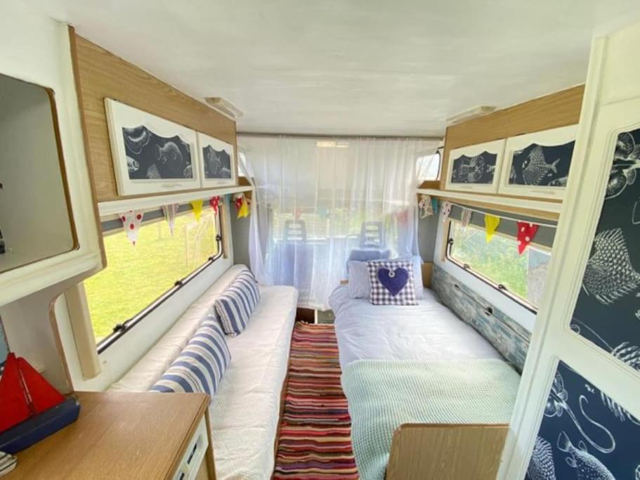 Lily Cosy Campervan With Sea Views & Amazing Sunrises St Ives エクステリア 写真